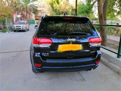 جیپ گراند شیرۆکی